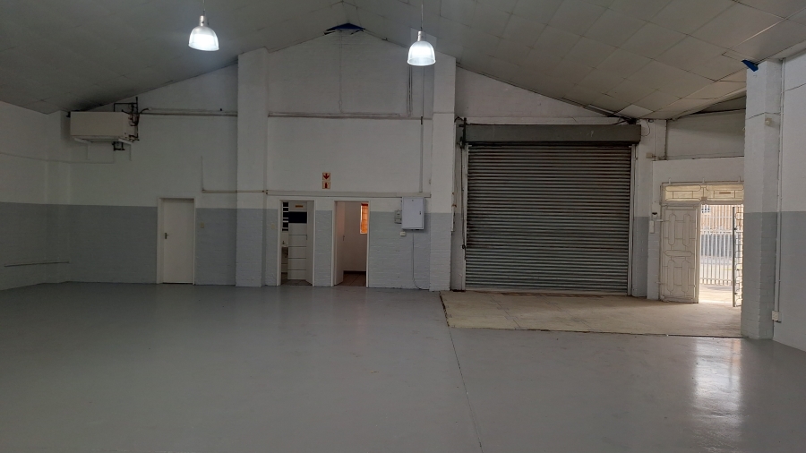 To Let Commercial Property for Rent in Athlone Industrial Western Cape